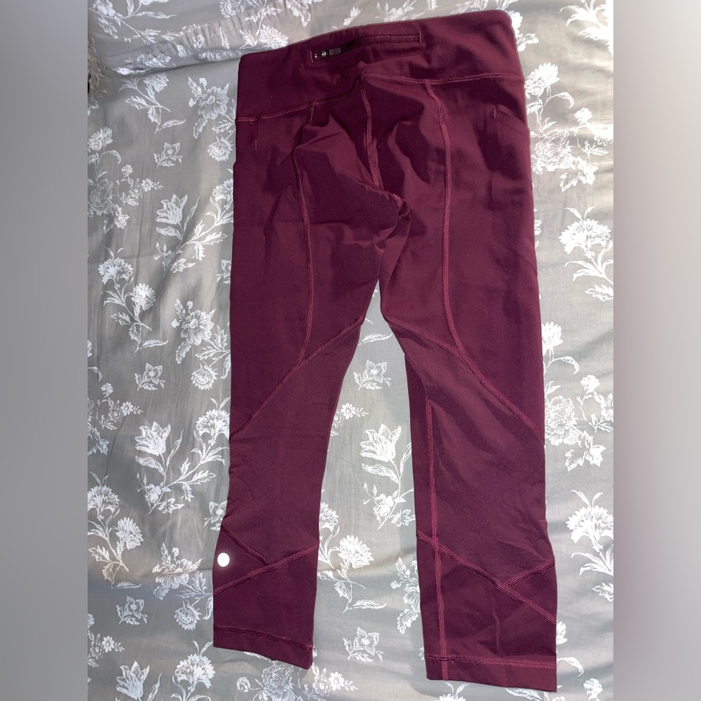 Women’s Lululemon Crop Legging